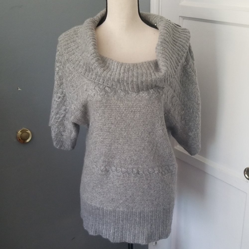 White House Black Market cowl off shoulder XL